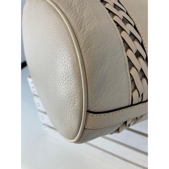 MICHAEL KORS IVORY AND LATTICE PEBBLED LEATHER CROSSBODY BAG - Picture 10 of 16